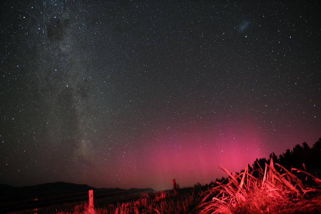 Aurora Australis? We can see it too.