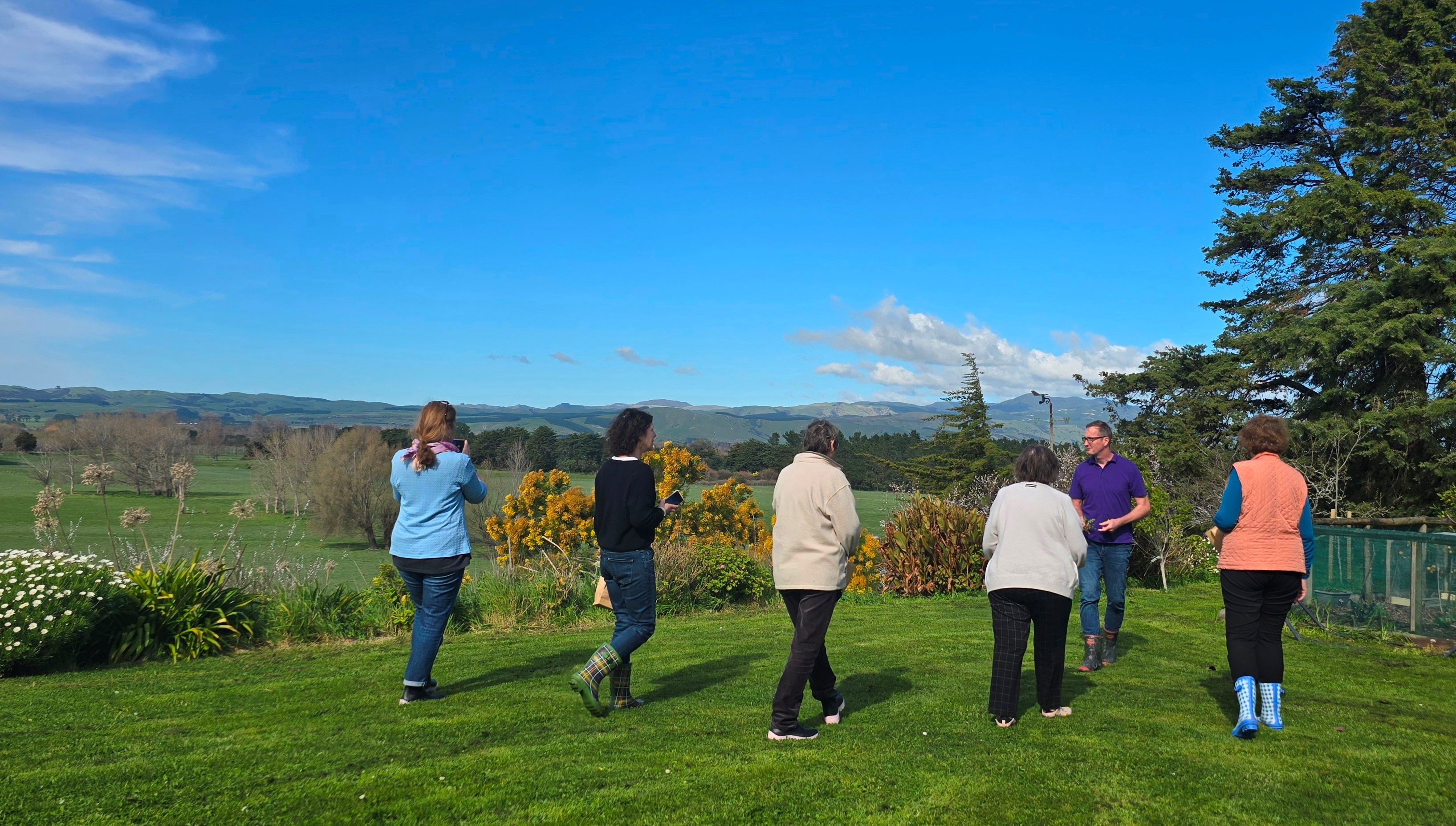 People in the garden selecting botanicals