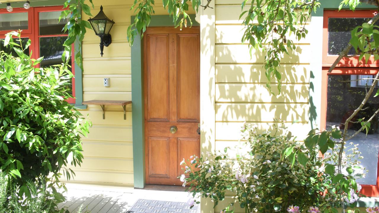 Shy Cottage Entrance