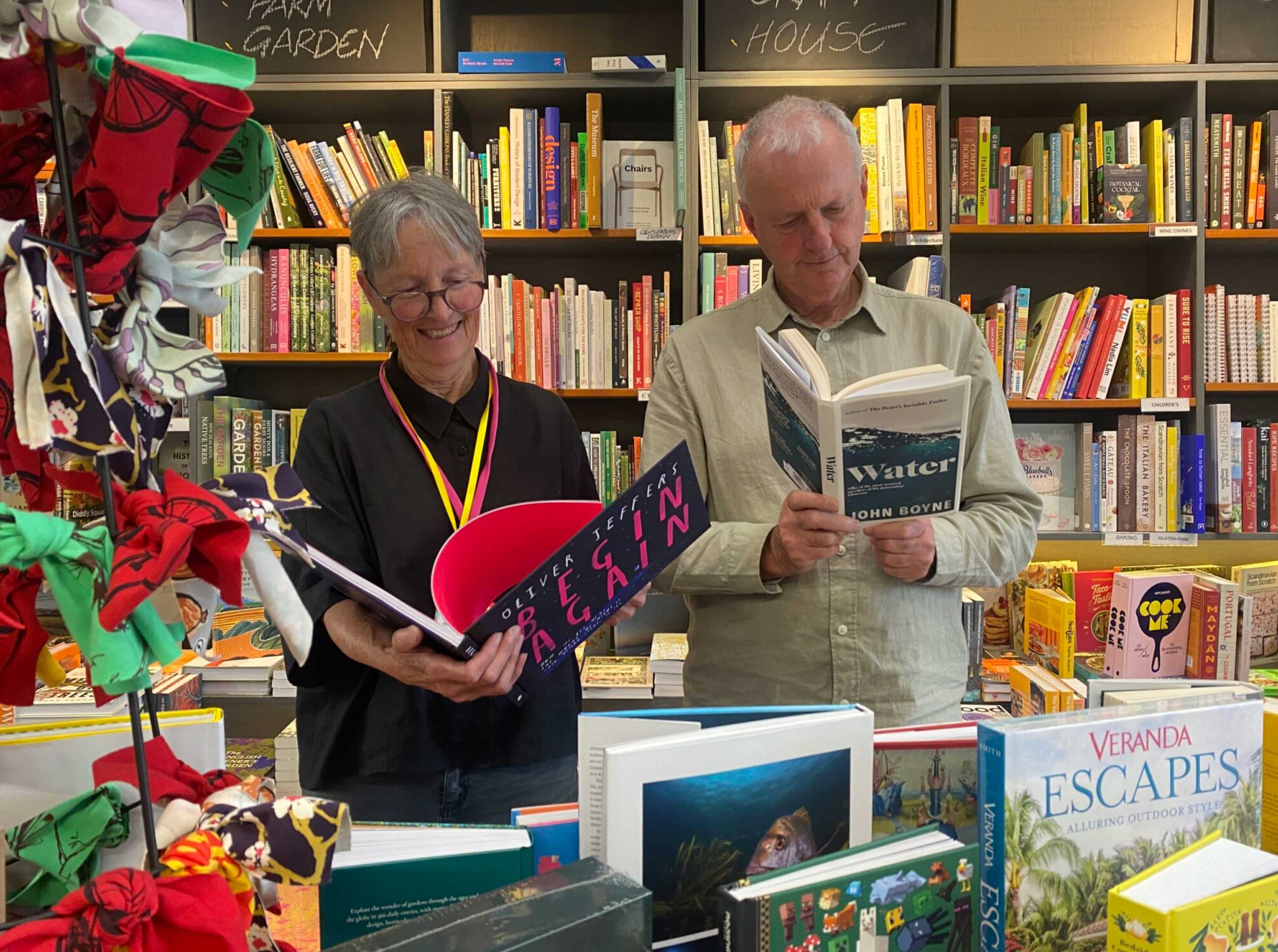 People browsing books