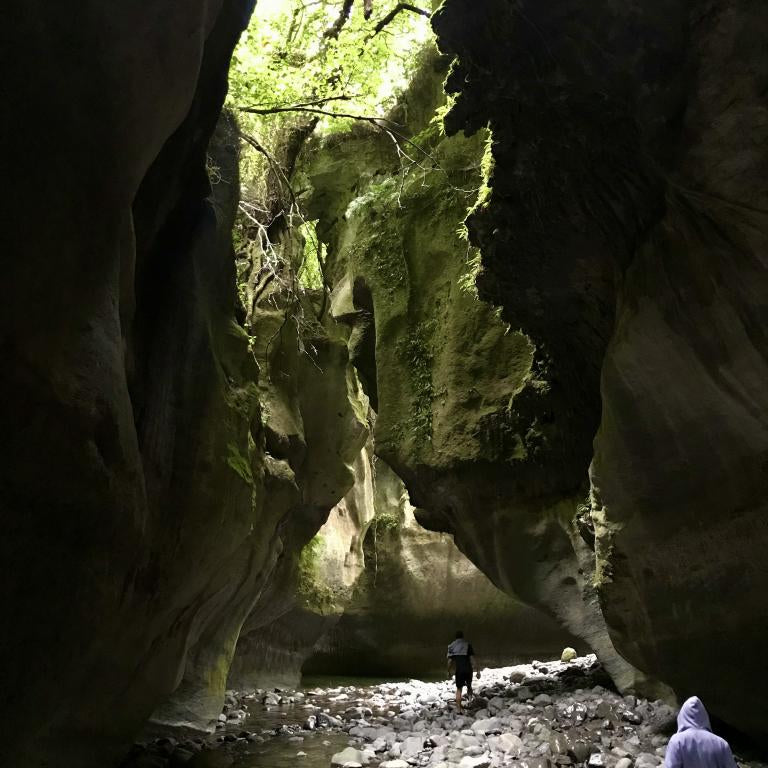 Patuna Chasm walk