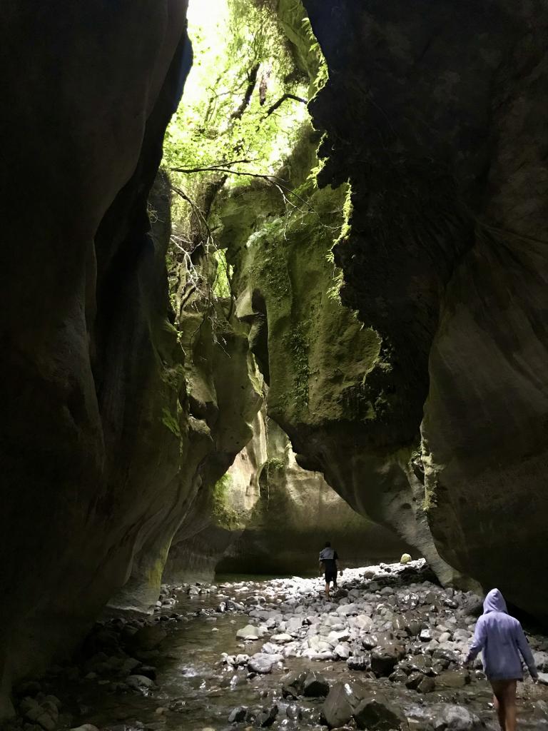 Patuna Chasm walk