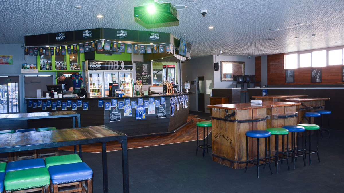 Jackson Street Bar