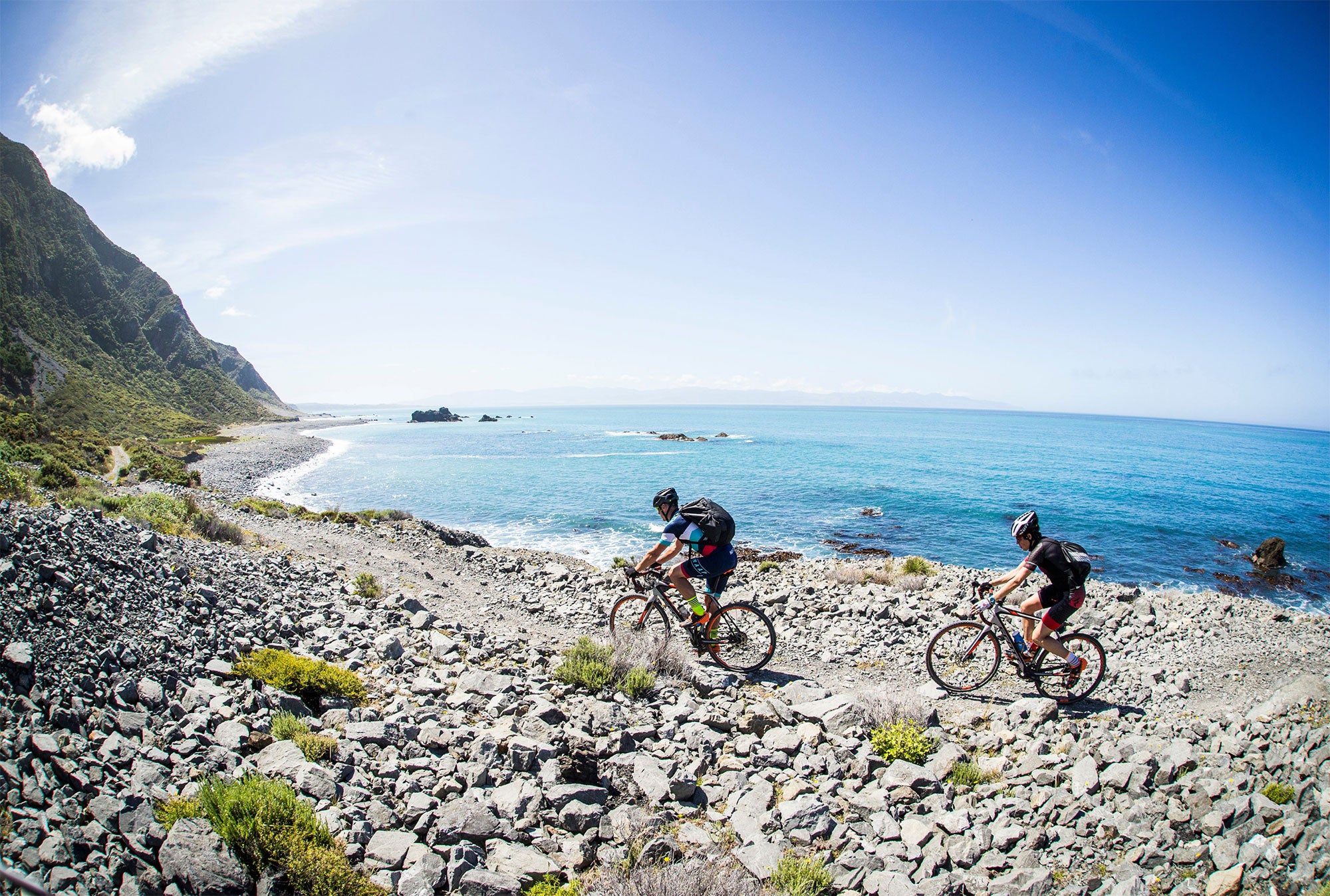 Cyclists along the coastline 