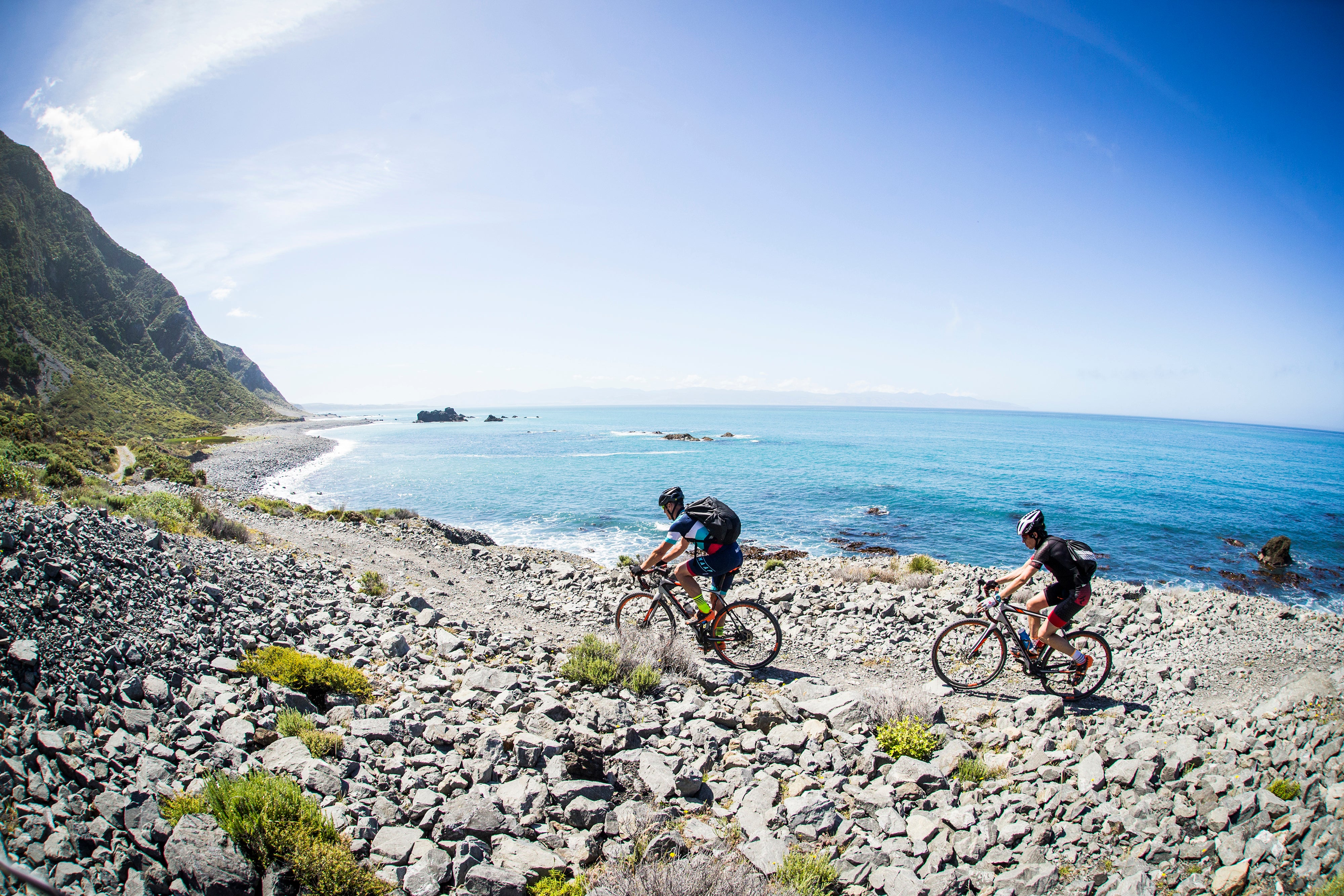 Cyclists along the coastline 