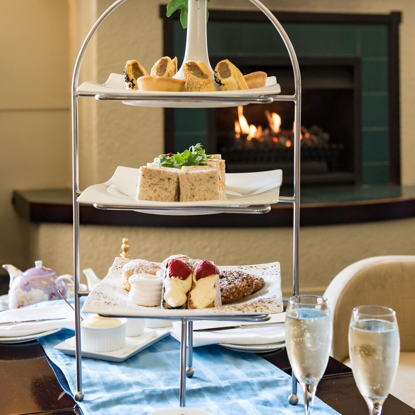 High Tea in the lower lounge