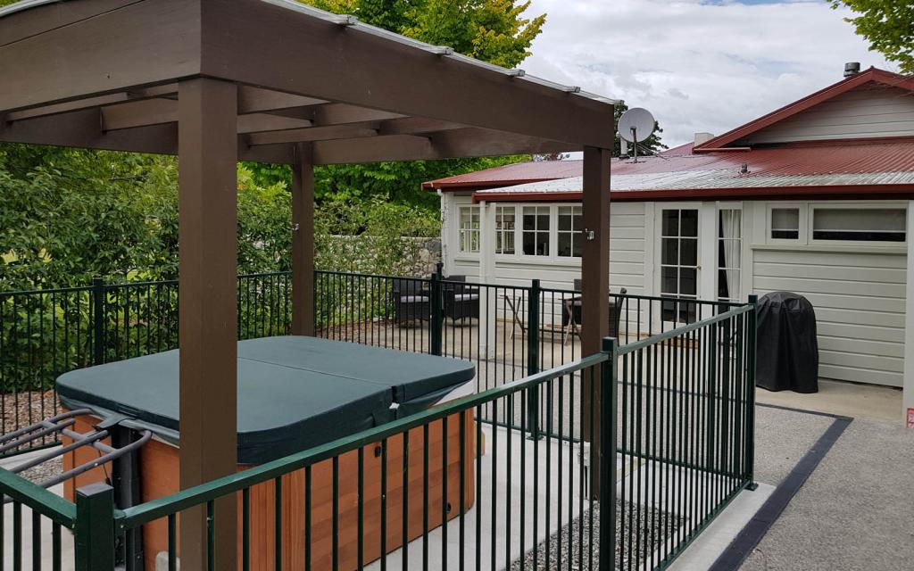 Spa Pool at Rose Cottage