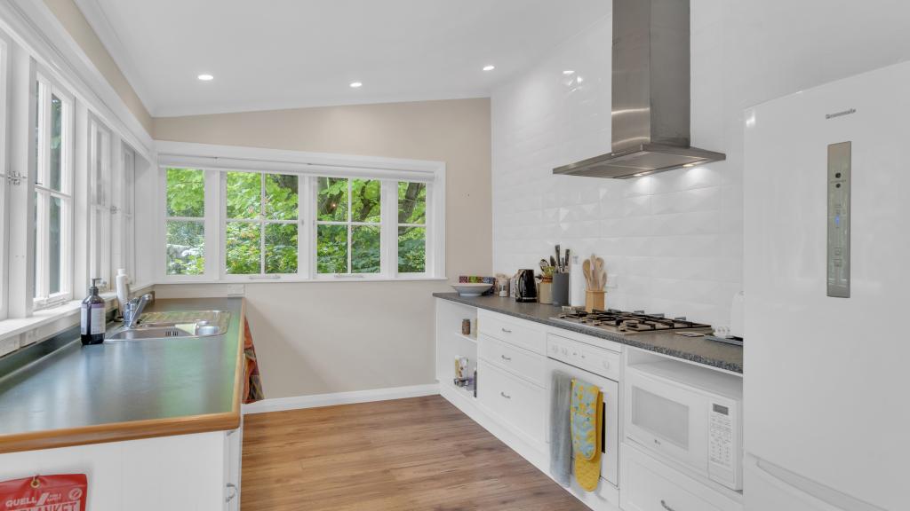 Rose Cottage kitchen