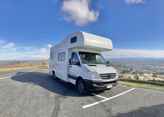 Take a trip with Palmy Campers